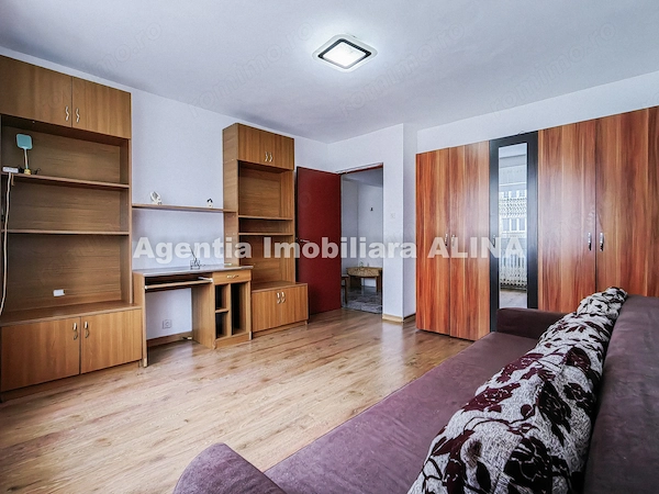 Garsoniera in Mun. Deva, Jud. HD, zona Micro, str. Mihai Eminescu, 30 mp, etaj 4 — fotografia 1