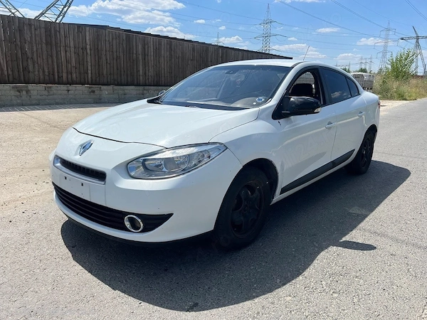 RENAULT Fluence
