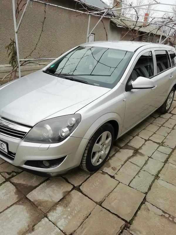 OPEL Astra 2010 — imagine 2