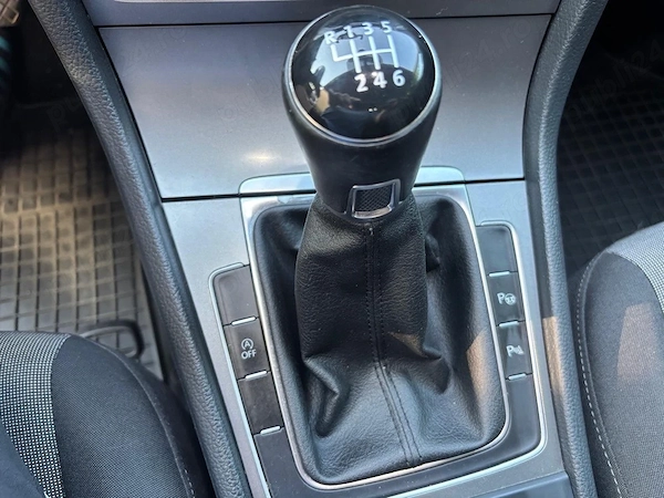 VOLKSWAGEN Golf 2013 — imagine 2