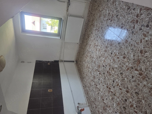 Apartament 4 camere facut nou — fotografia 3