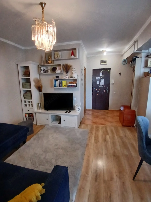 Vand apartament 4 camere Gheorgheni — fotografia 3