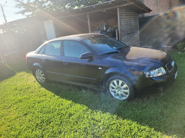 AUDI A4 2003 — imagine 2