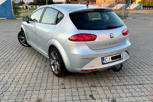 SEAT Leon 2011 — imagine 2