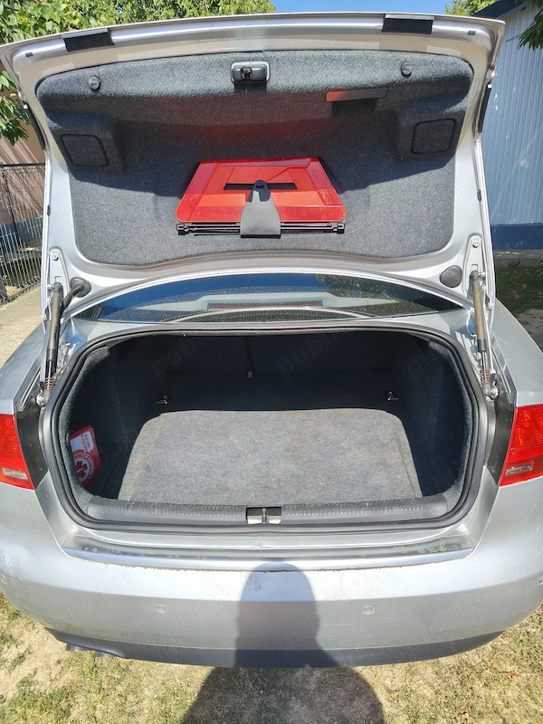 AUDI A4 2006 — imagine 9