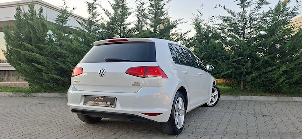 VOLKSWAGEN Golf 2013 — imagine 4