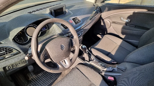 RENAULT Megane 2010 — imagine 7