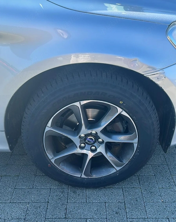 VOLVO XC60 2016 — imagine 21