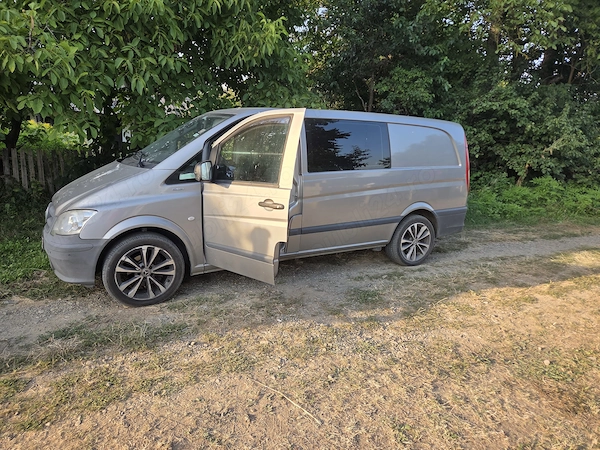 MERCEDES-BENZ Vito