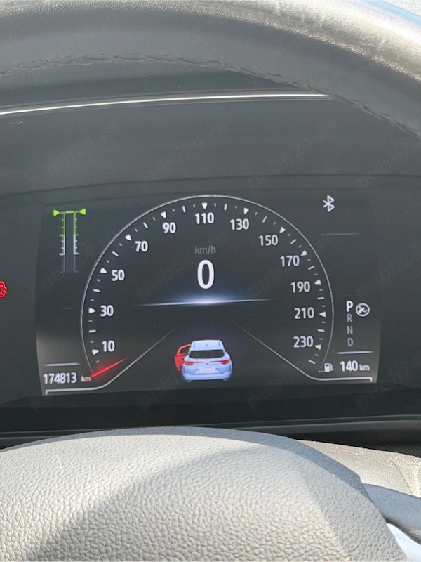 RENAULT Megane 2021 — imagine 3