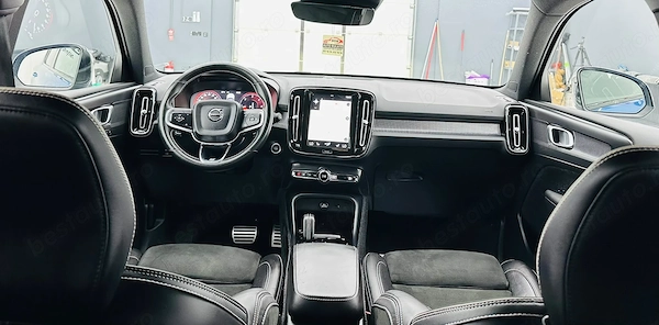 VOLVO XC40 2019 — imagine 6