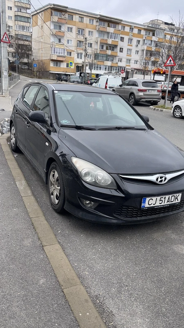 HYUNDAI i30 2011 — imagine 5