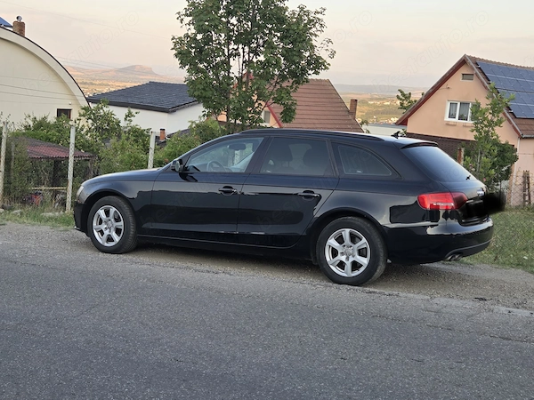 AUDI A4 2012 — imagine 2