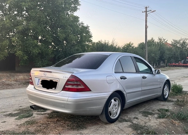 MERCEDES-BENZ E-Class 2003 — imagine 4