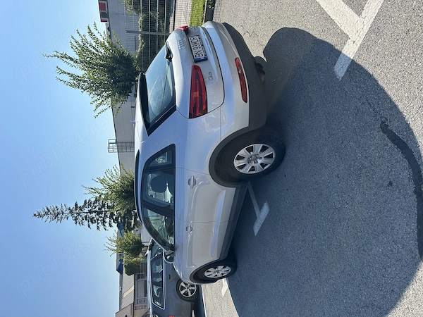 AUDI Q3 2013 — imagine 2