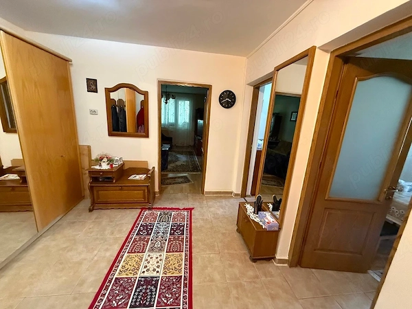 Apartament 3 camere central Suceava — fotografia 3