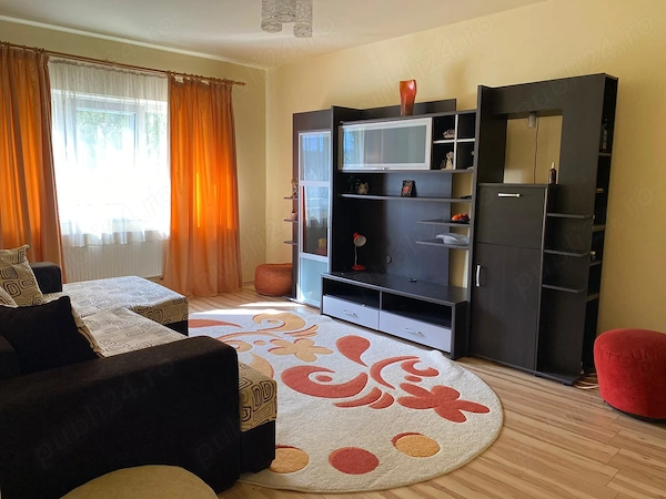 Vand apartament 3 camere in zona Stadion — fotografia 3