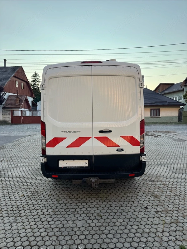 Ford Transit 2015 service mobil