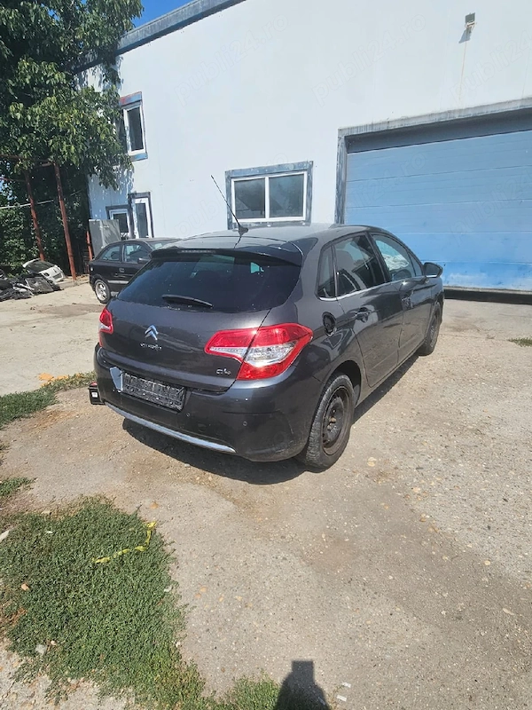 dezmembrez citroen c4