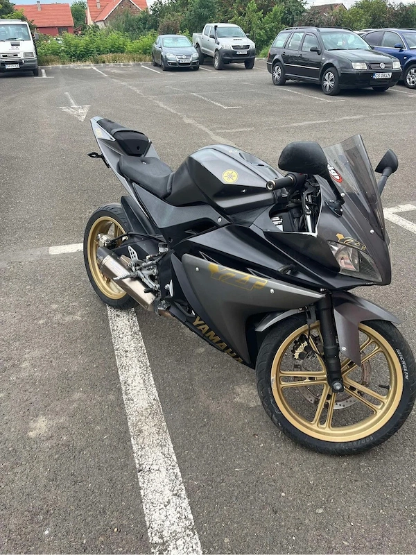 yamaha yzfr125cc