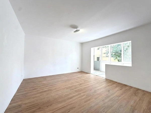 Apartament spatios si renovat, 3 camere, 70 mp utili, parter - Zona Aradului — fotografia 1
