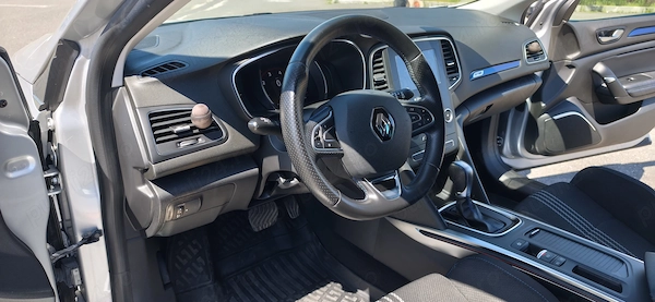 RENAULT Megane 2018 — imagine 10