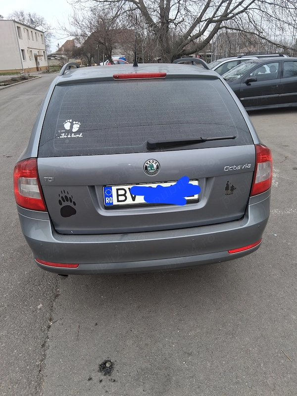 SKODA Octavia 2012 — imagine 2