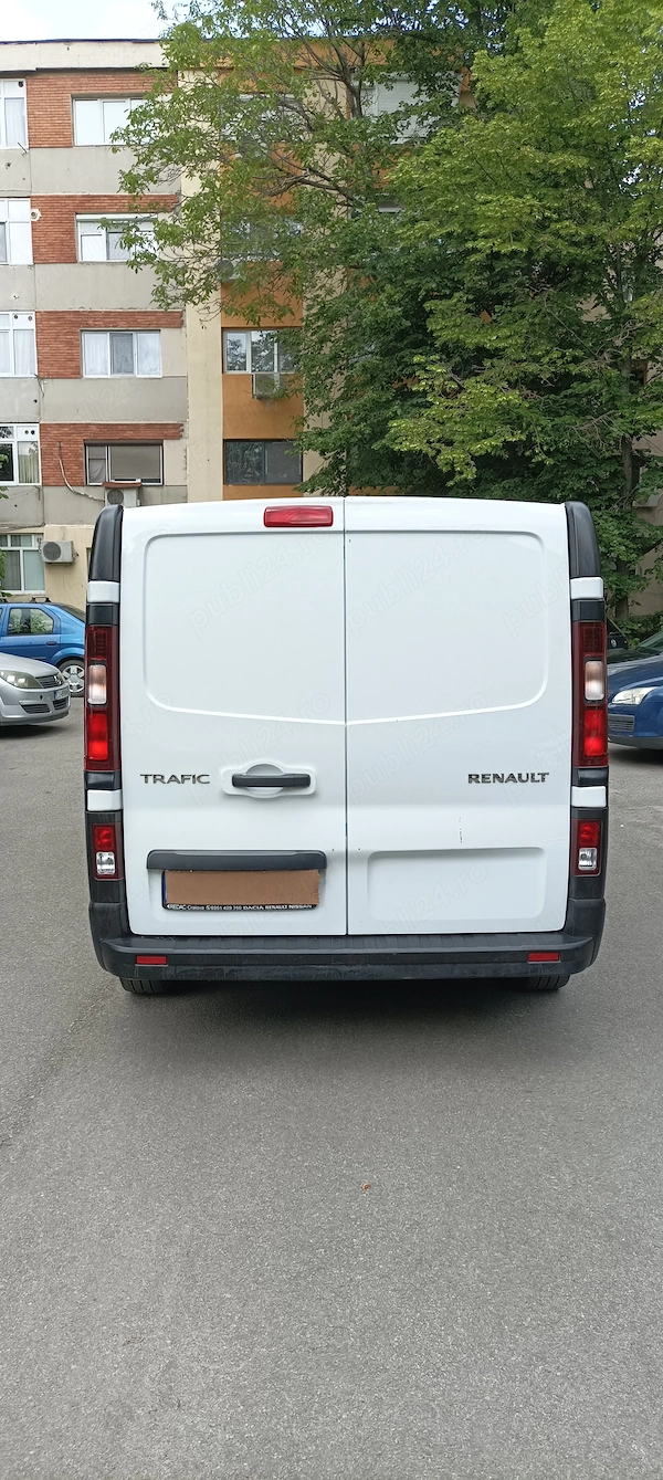 RENAULT Trafic 2020 — imagine 4