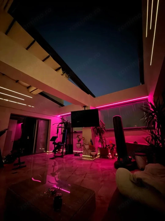 Penthouse trilateral premium, 160 mp, zona Electroputere Mall — fotografia 1