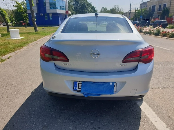 OPEL Astra 2017 — imagine 10