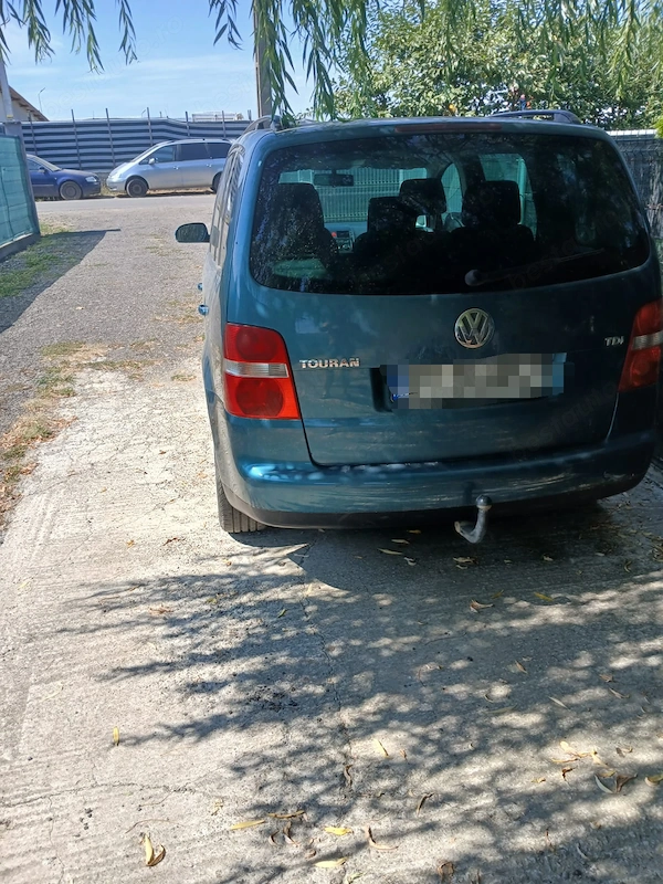 VOLKSWAGEN Touran 2005 — imagine 3