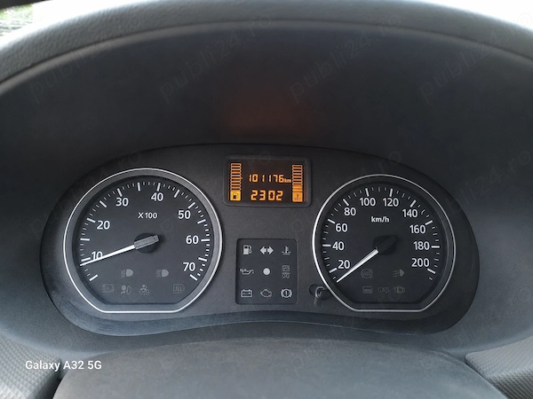 DACIA Logan 2010 — imagine 3