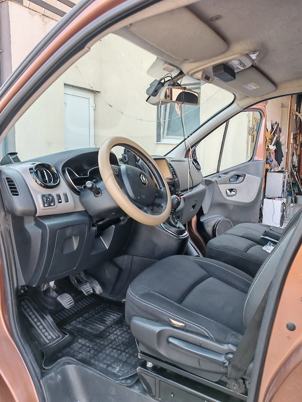 RENAULT Trafic 2016 — imagine 2