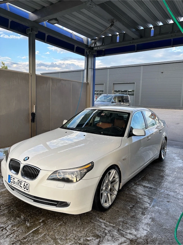 BMW 5 Series 2004 — imagine 2