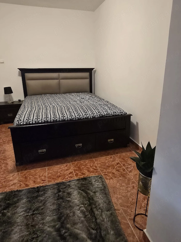 Inchiriez apartanent 3 camere in Bals — fotografia 3