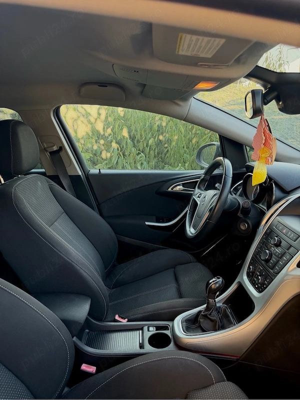 OPEL Astra 2010 — imagine 5