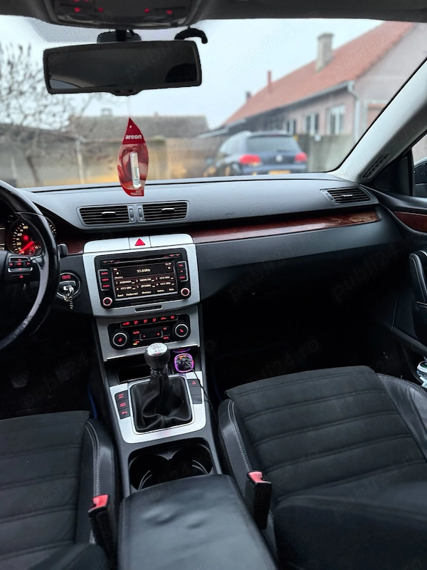 VOLKSWAGEN Passat CC 2010 — imagine 3