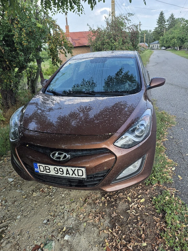 HYUNDAI i30 2013 — imagine 2