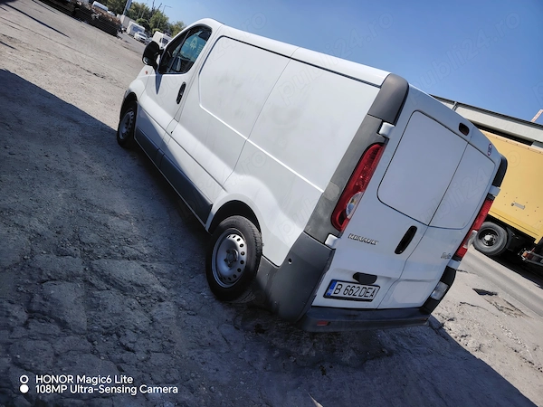 RENAULT Trafic 2005 — imagine 5