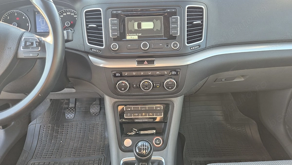 VOLKSWAGEN Sharan 2014 — imagine 15