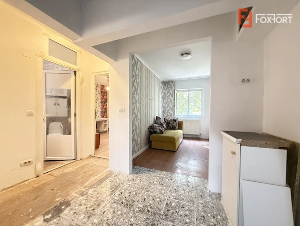 Apartament cu 3 camere | 56 mp | Parter | Zona Lipovei — fotografia 3