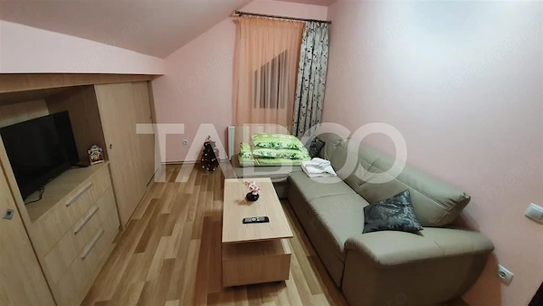 Apartament de inchiriat 56 mpu 2 camere mansarda in vila Selimbar — fotografia 1