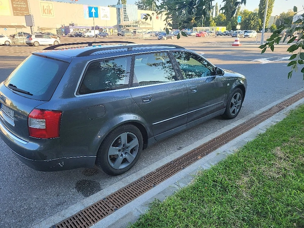 AUDI A4 2004 — imagine 4