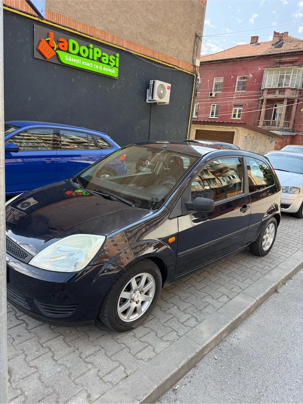 FORD Fiesta 2005 — imagine 2