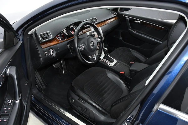 VOLKSWAGEN Passat 2013 — imagine 10