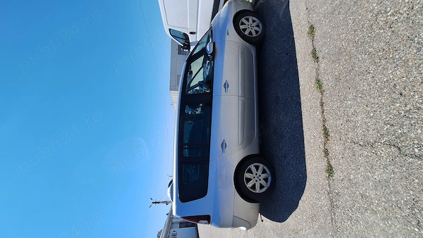 RENAULT Grand Espace 2010 — imagine 4