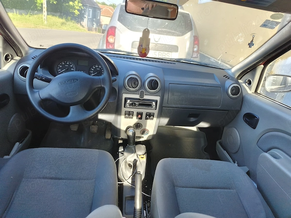DACIA Logan