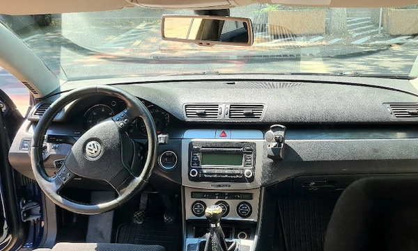 VOLKSWAGEN Passat 2006 — imagine 3