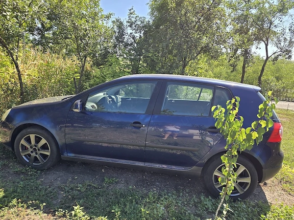 VOLKSWAGEN Golf 2004 — imagine 4