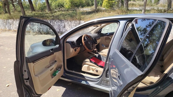 VOLKSWAGEN Golf 2005 — imagine 7
